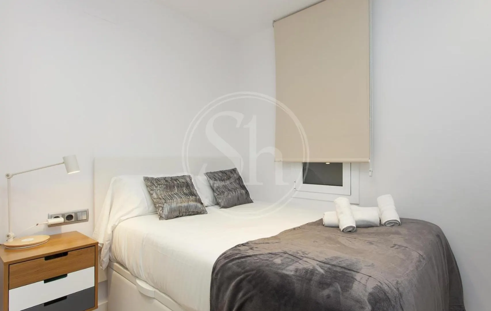 Apartment For 8 People Barcelona 0*,