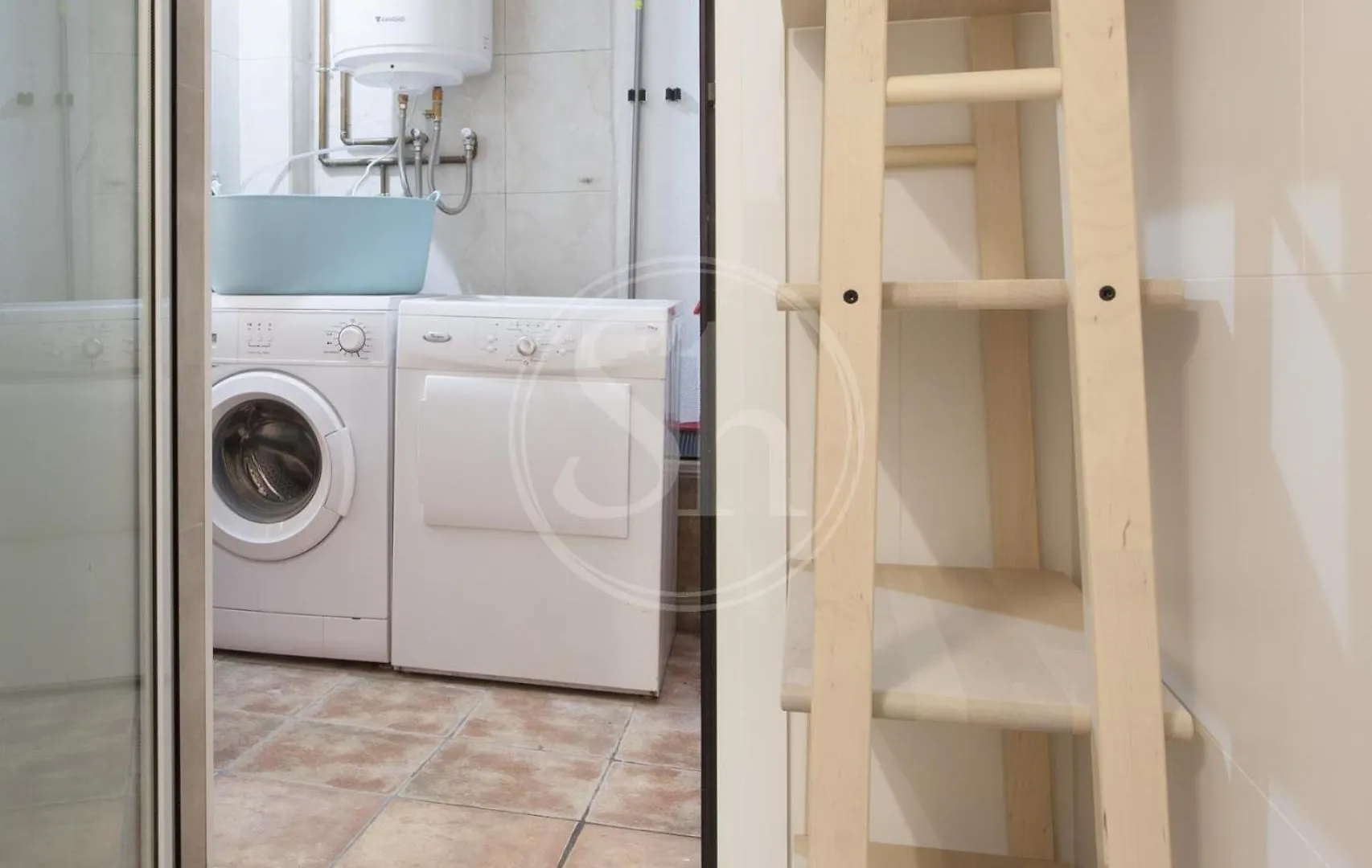 Apartment For 8 People Barcelona España