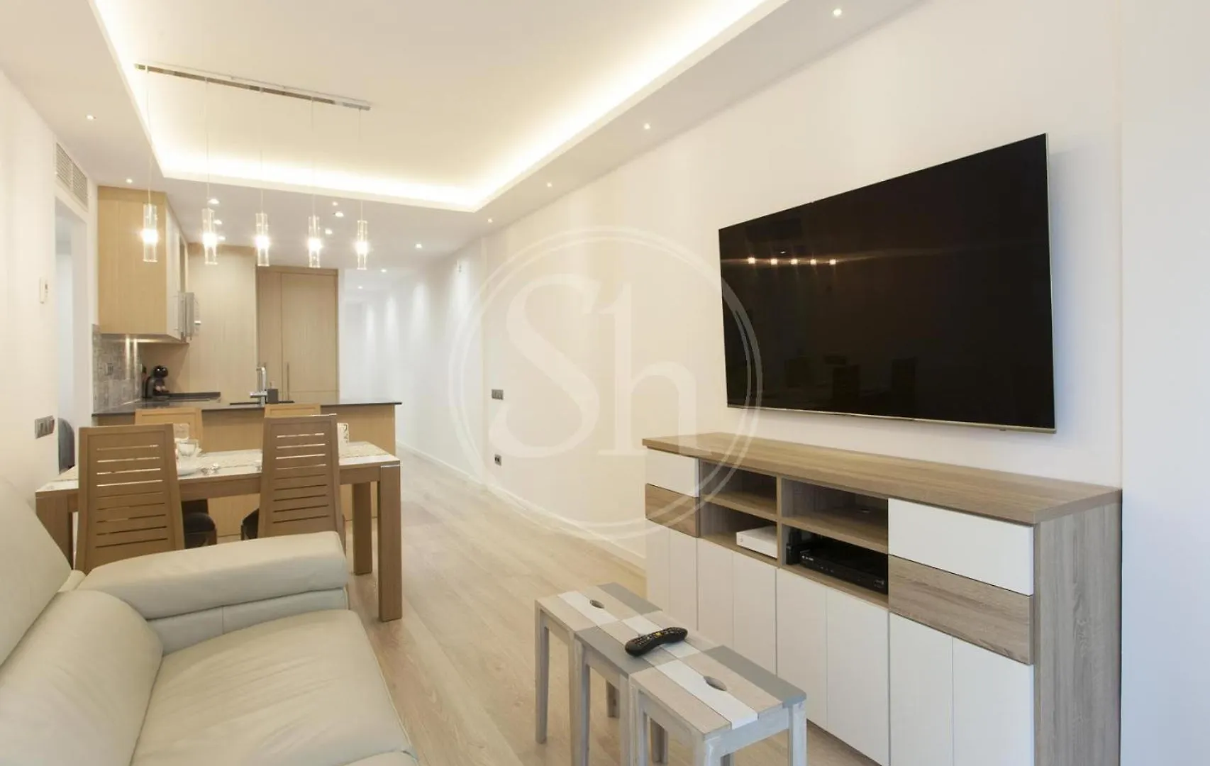 Apartment For 8 People Barcelona España