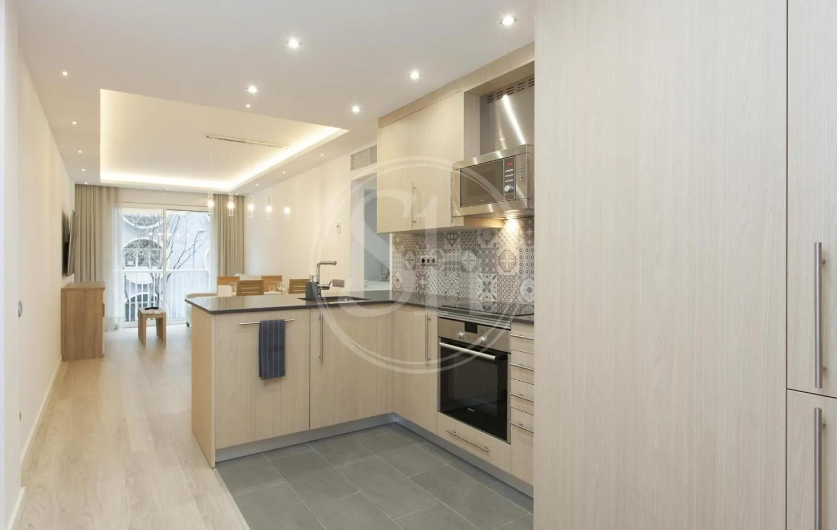 Apartment For 8 People Barcelona 0*,